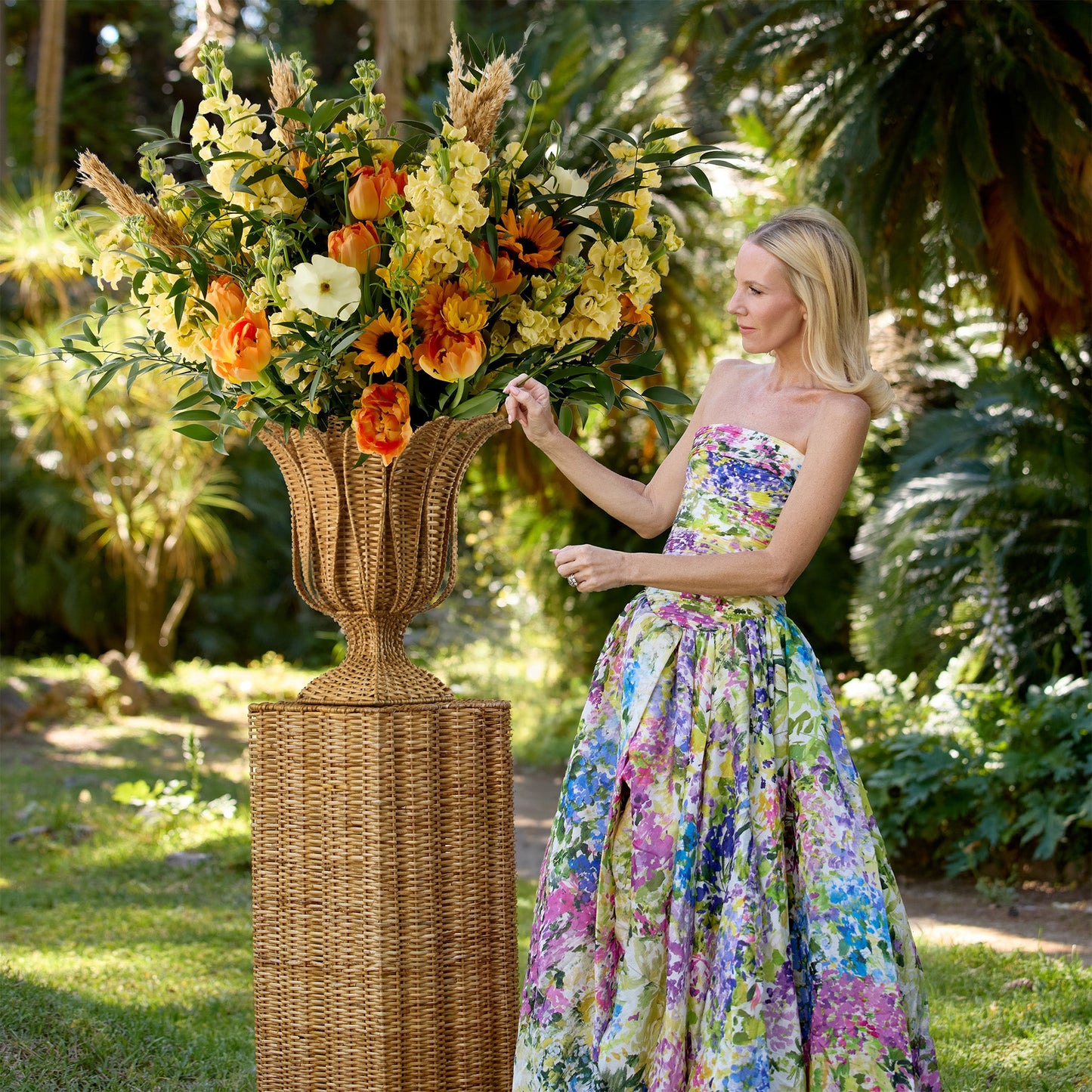 Palm Rattan Urn