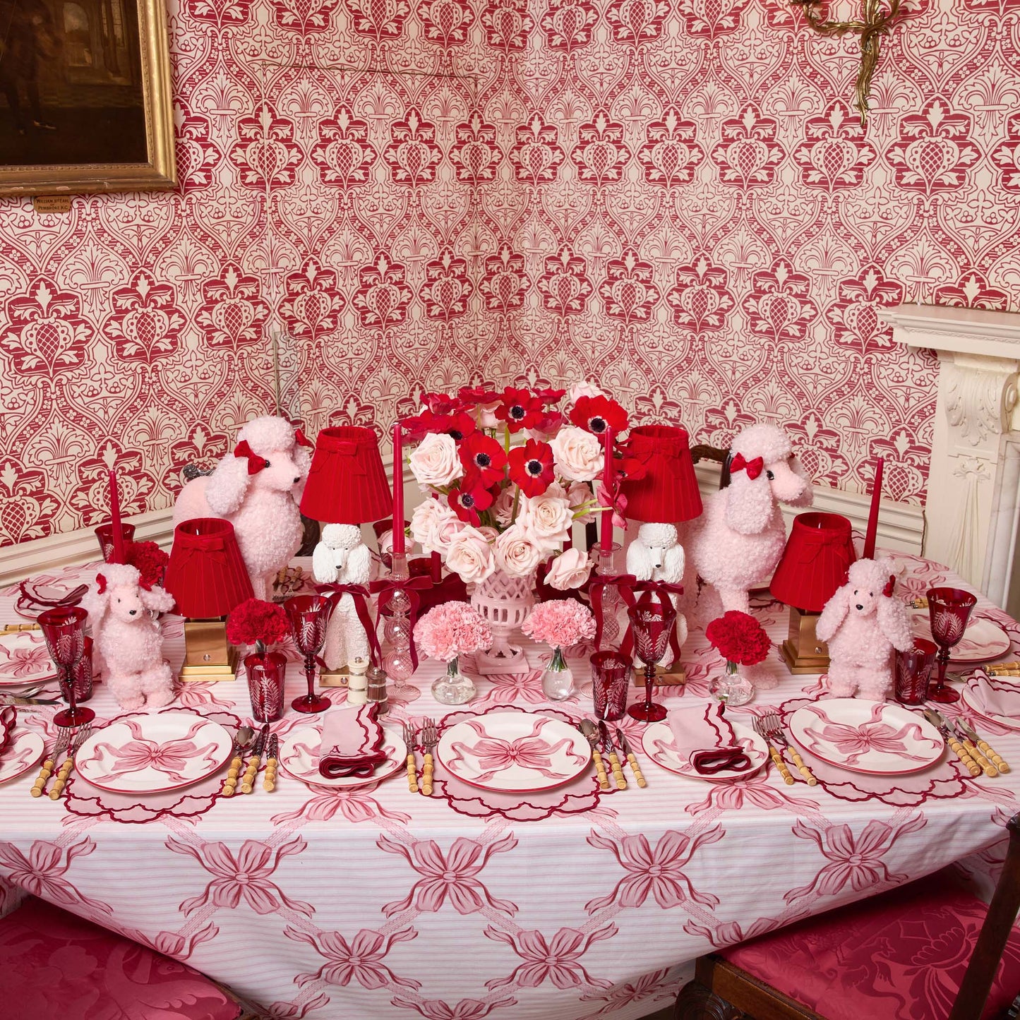 Pink & Red Lily Napkins (Set of 4)