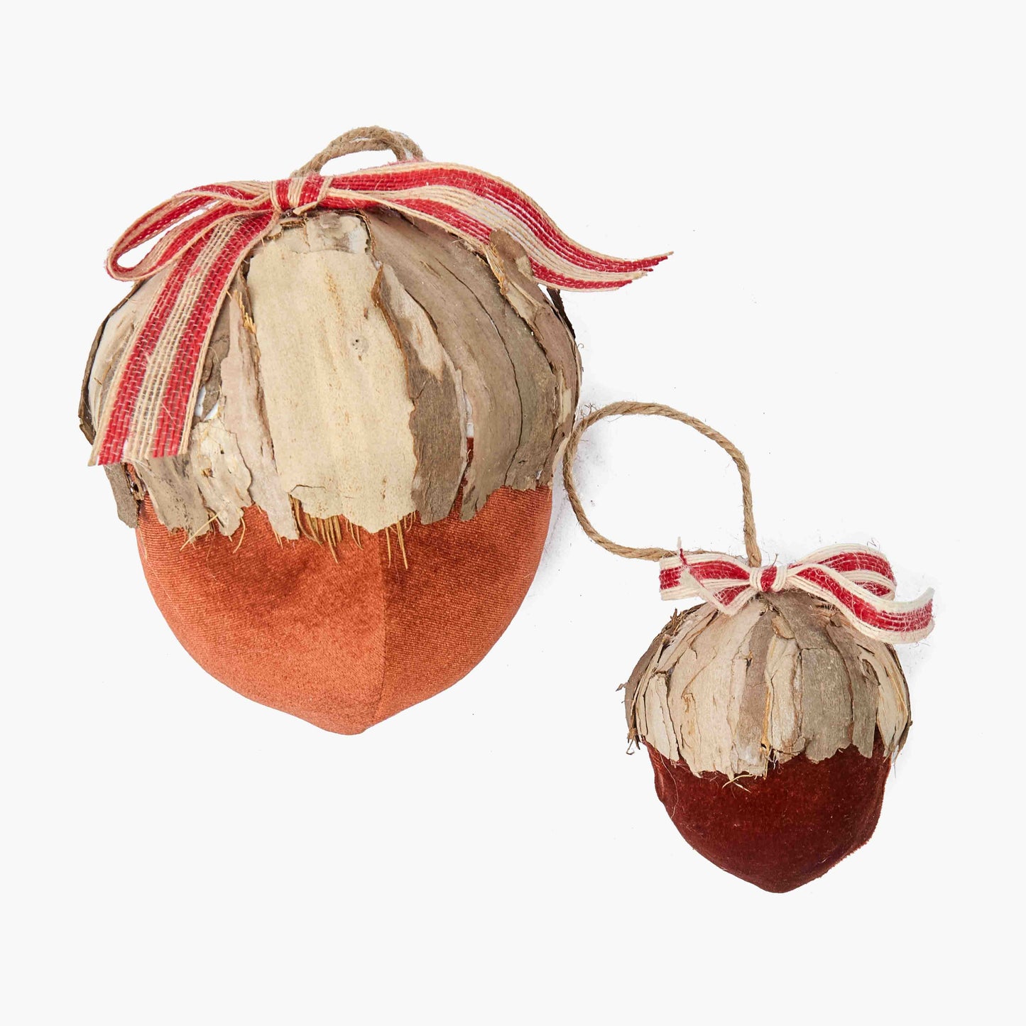 Large Acorn (Pair)