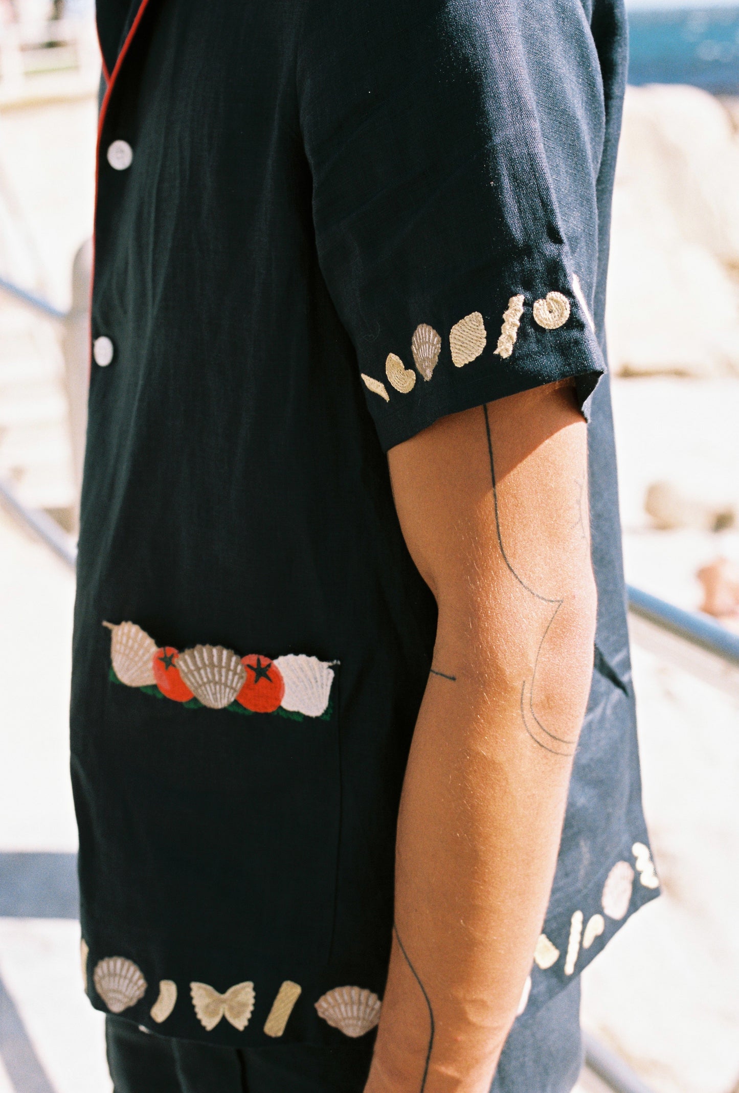 'Vongole!' Cabana (Navy)