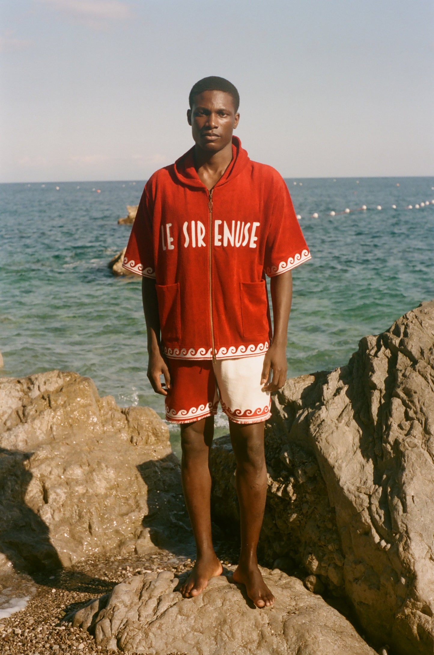 'Le Sirenuse' Late Checkout Cabana Shorts (Red)