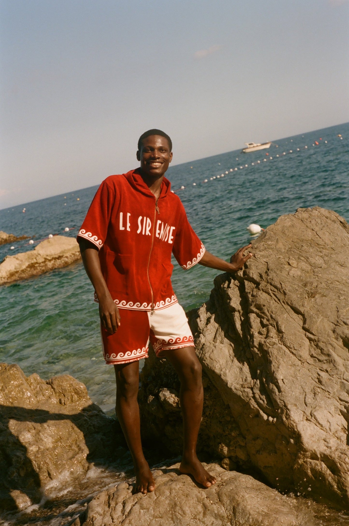 'Le Sirenuse' Late Checkout Cabana Shorts (Red)