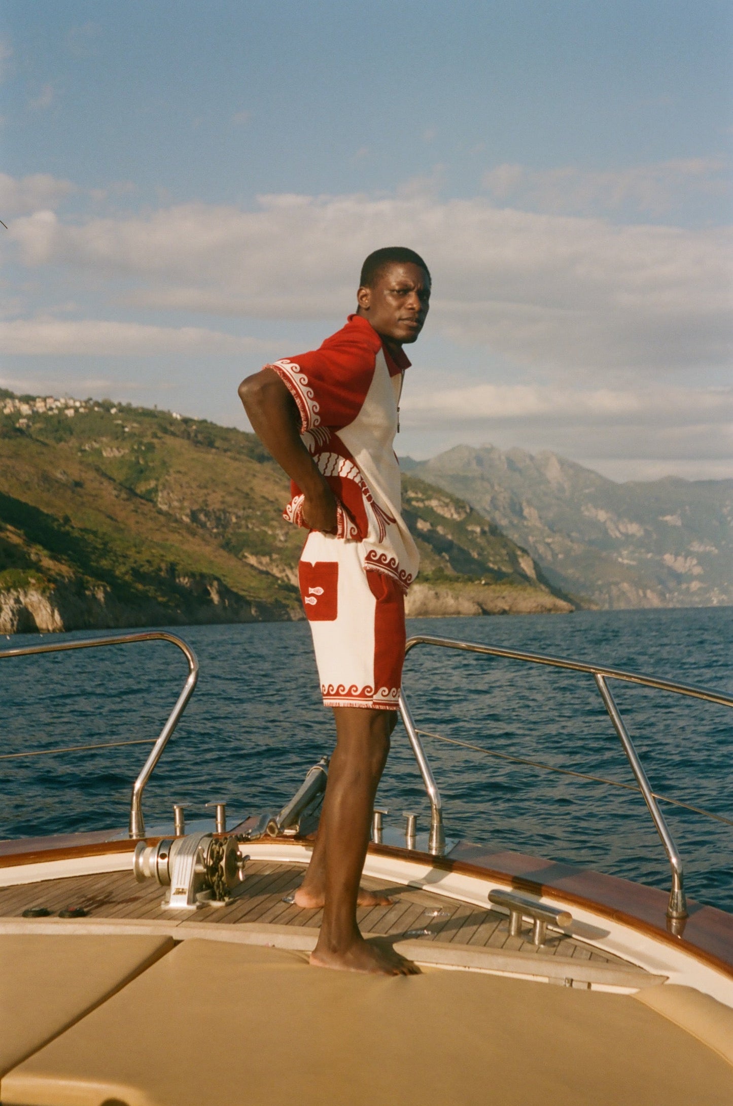 'Le Sirenuse' Late Checkout Cabana Shorts (Red)