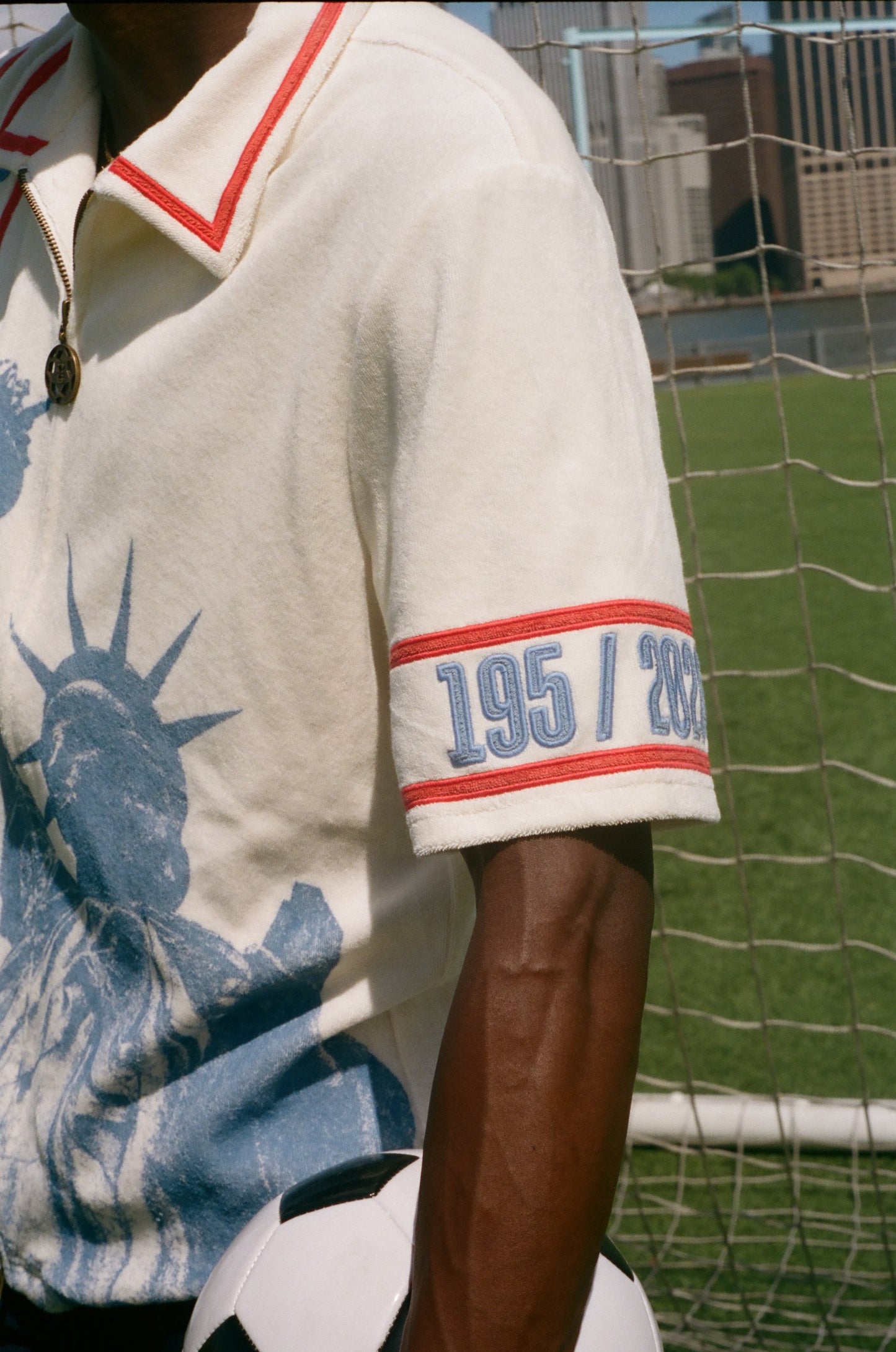 'FIFA World Cup 2026™' Liberty Cabana (Captain’s Armband)