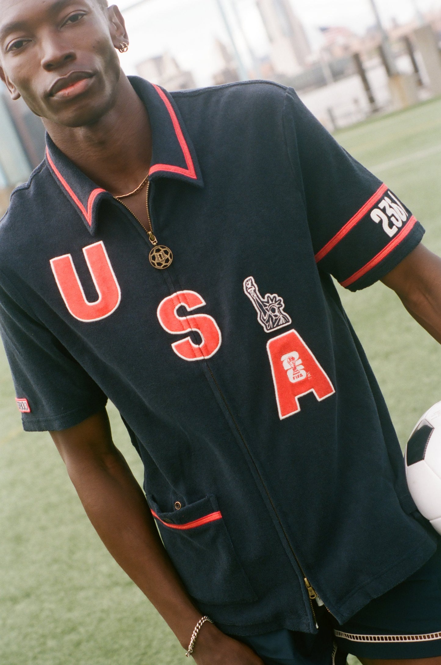 'FIFA World Cup 2026™' USA Cabana (Captain’s Armband)
