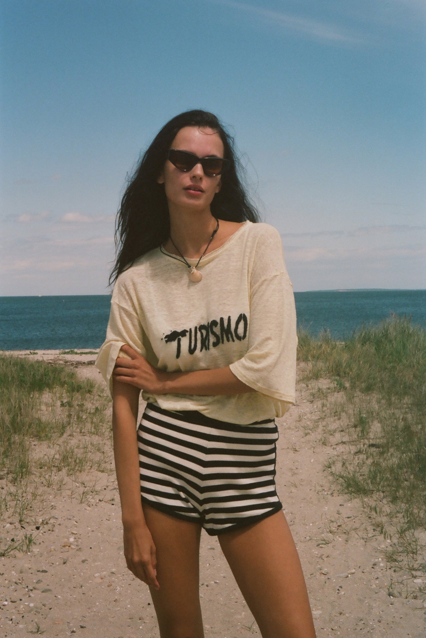 ‘Turismo’ Linen Tee (Yellow)