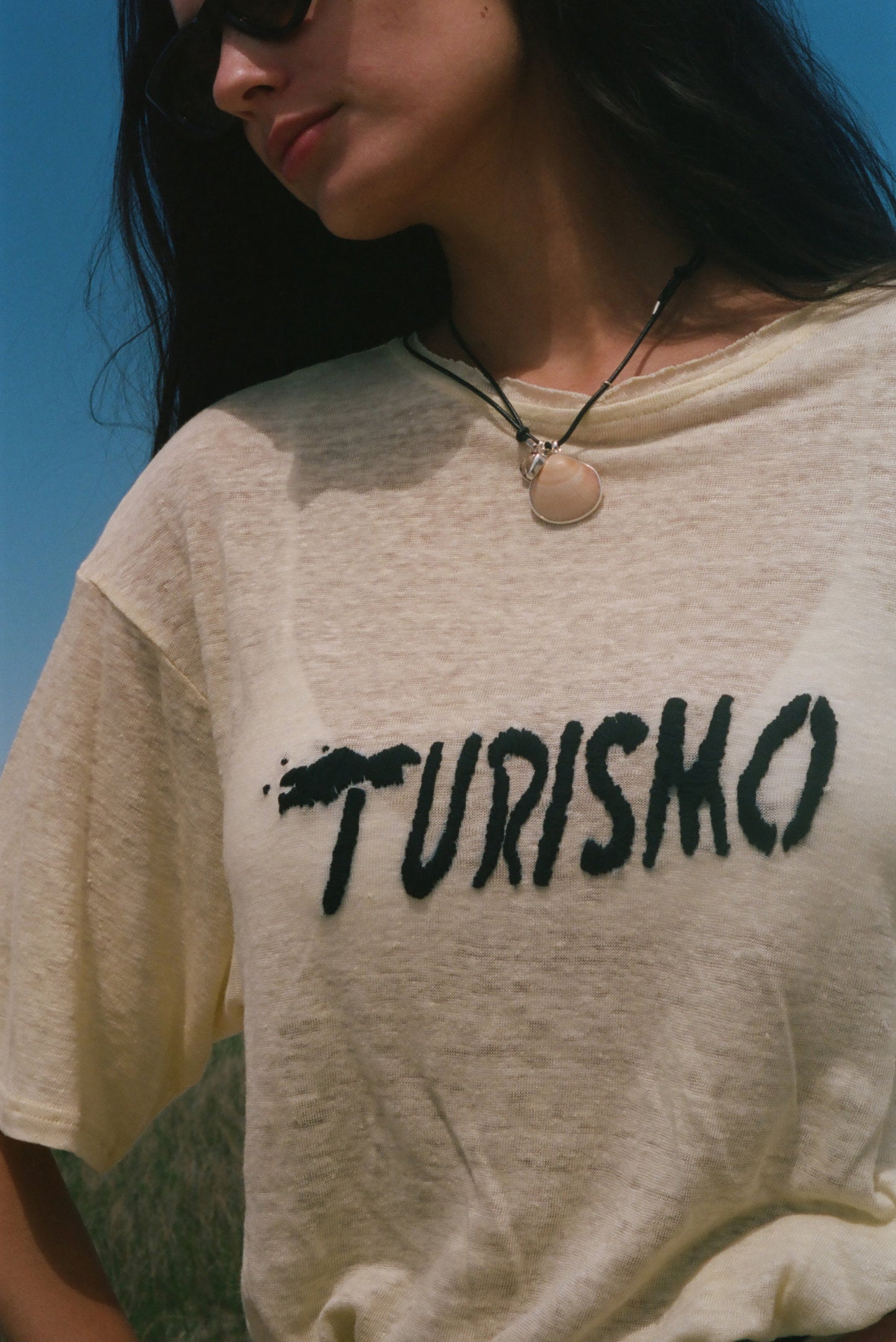 ‘Turismo’ Linen Tee (Yellow)