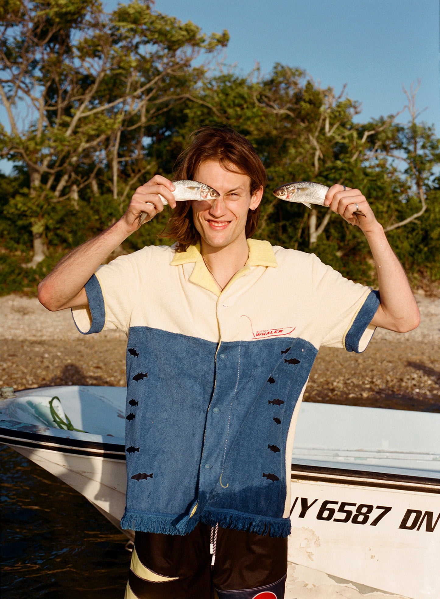 'Boston Whaler' No Nibbles Cabana