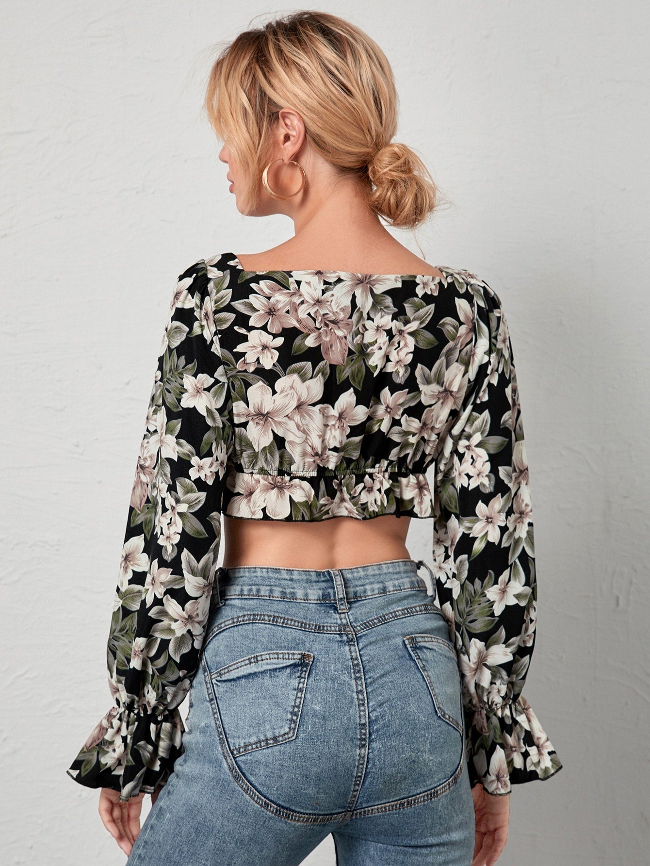 Allover Floral Square Neck Crop Top