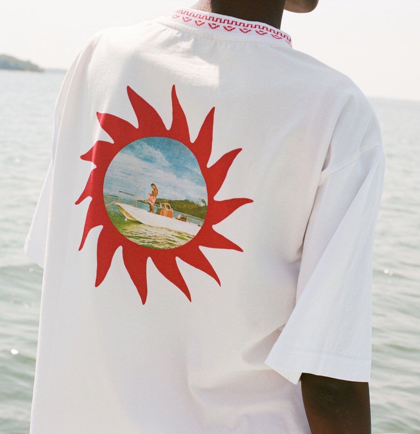 'Boston Whaler' Sunburst Souvenir Tee
