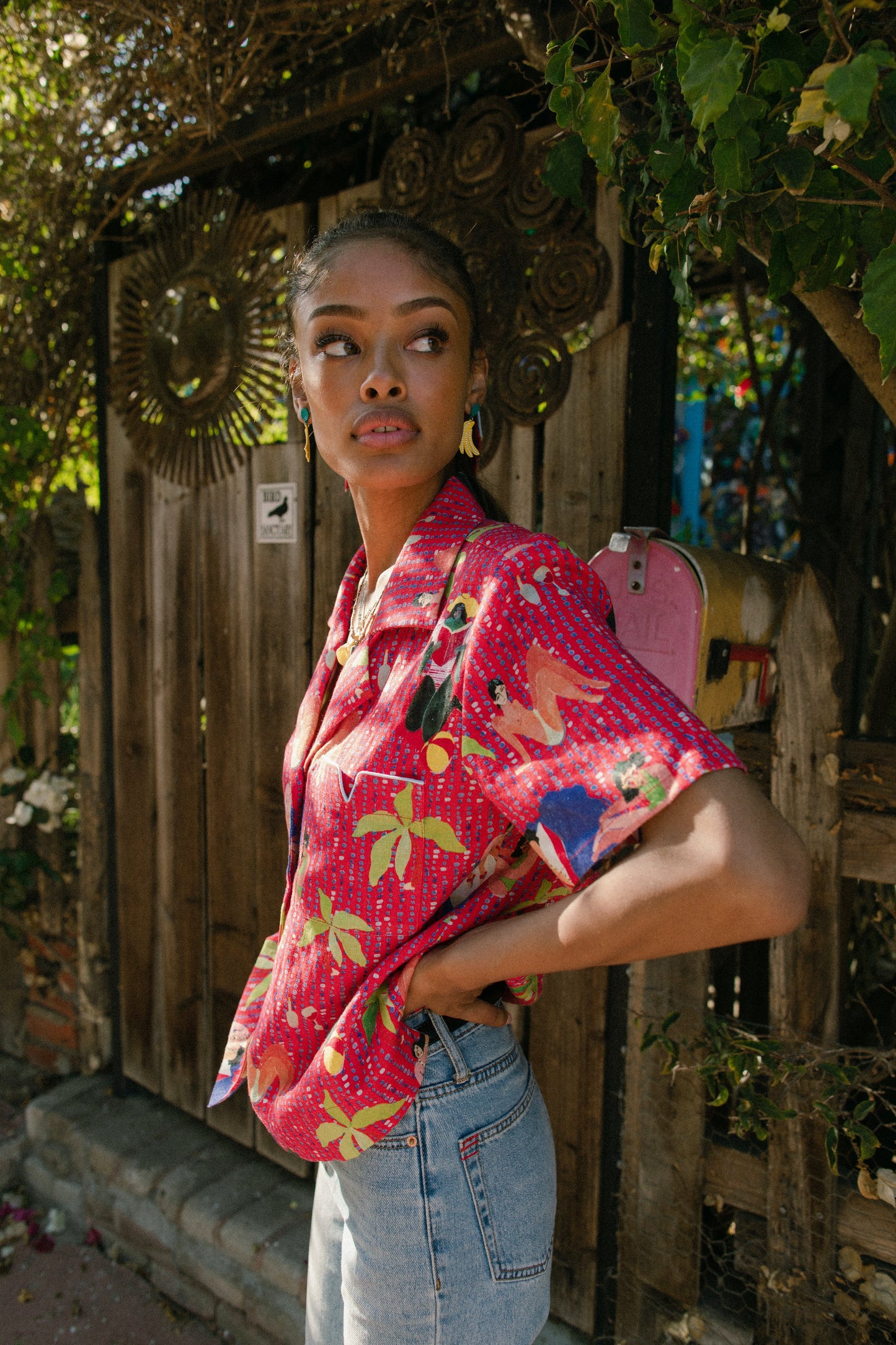 Ana Leovy x Tombolo ~ Crop Cut (Red)