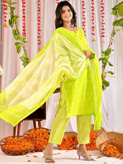 Bandhani Printed Gotta Patti Straight Kurta With Trouser & Dupatta