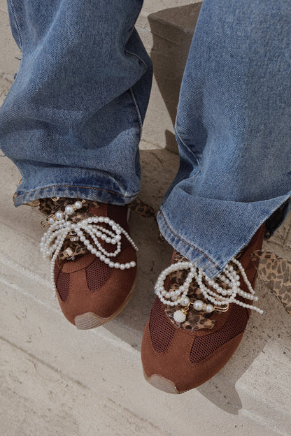 Downtown Stroll Lace Up Sneakers - Brown