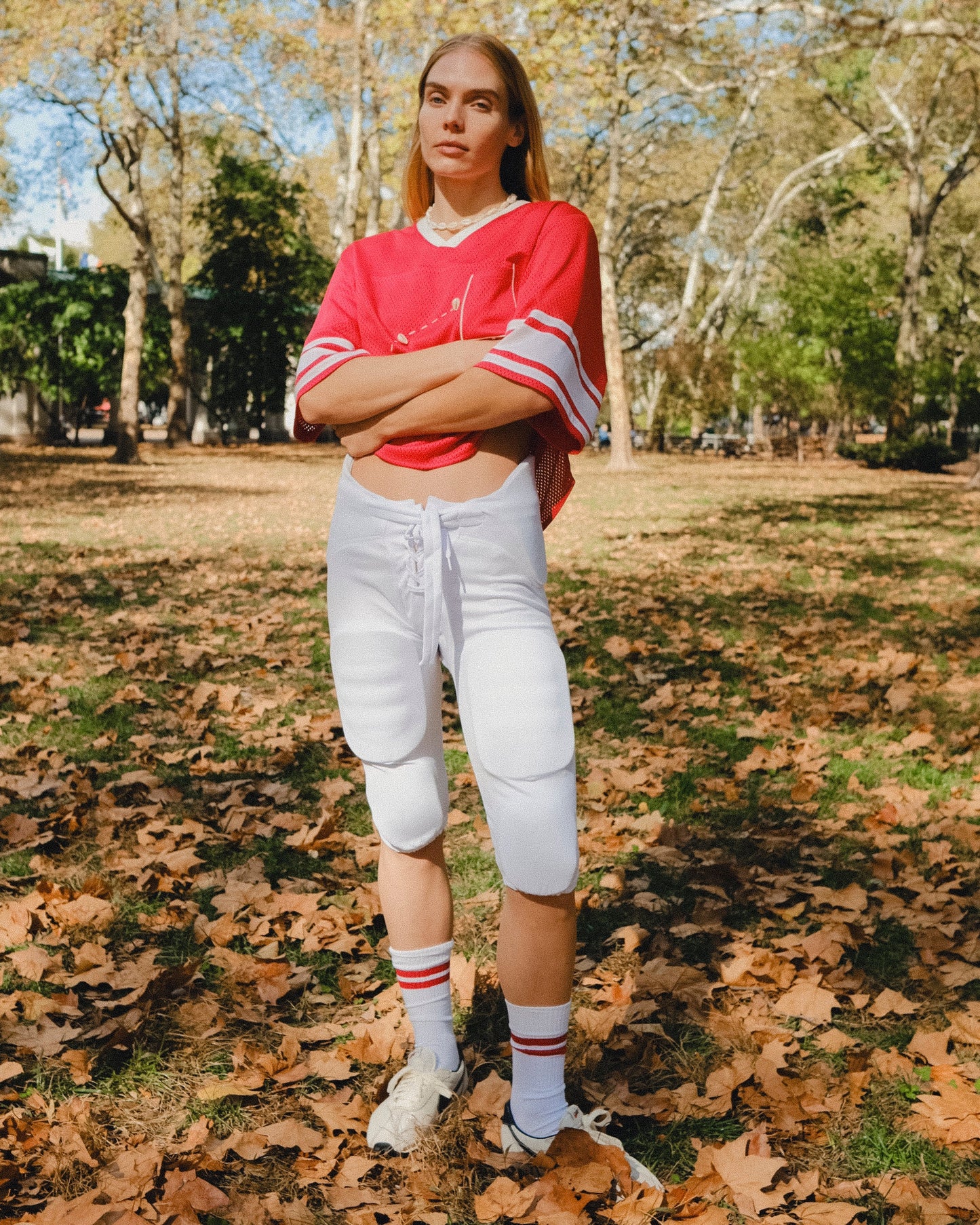 ‘Doink!’ ~ Relaxed Crop Cut (Red)