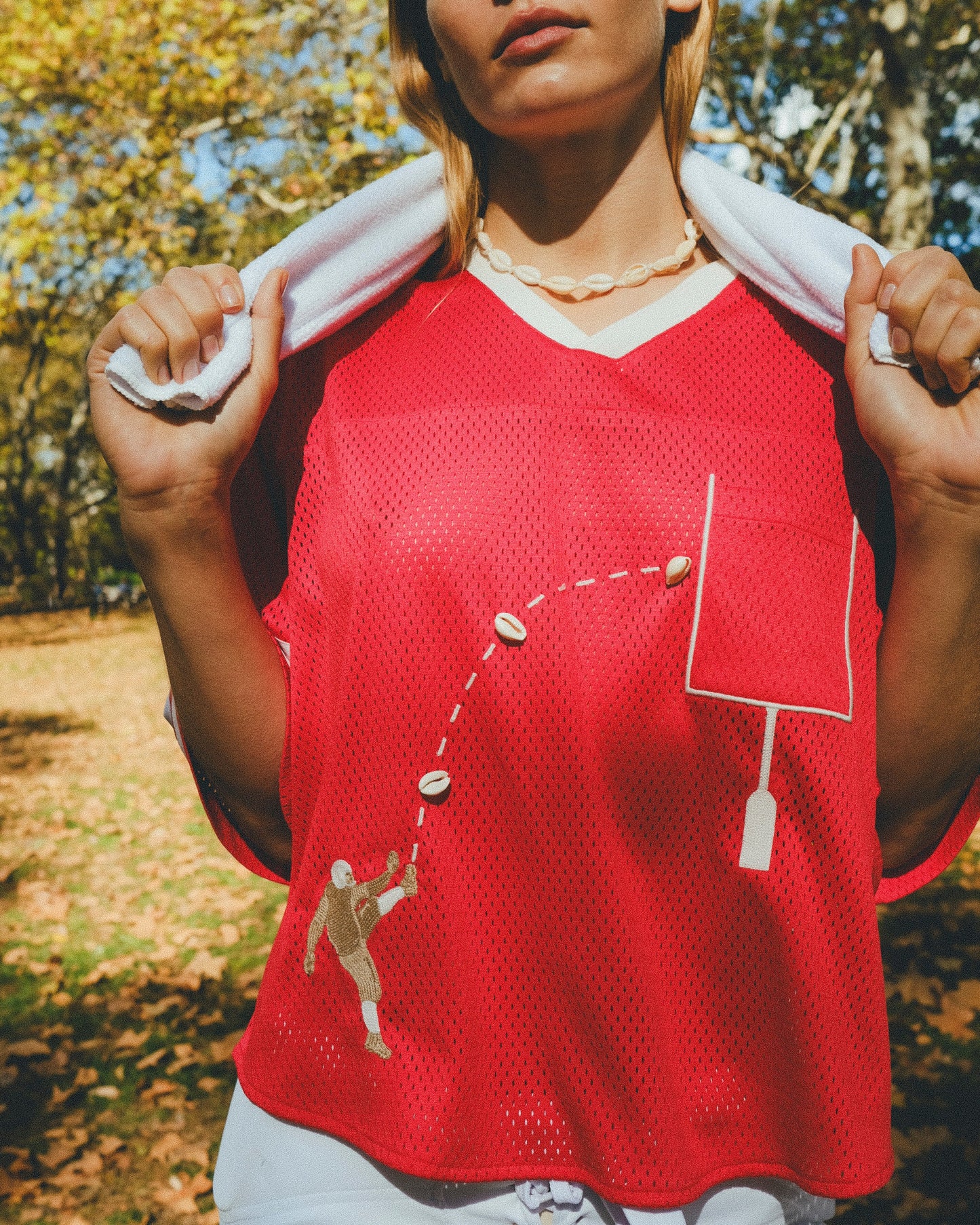 ‘Doink!’ ~ Relaxed Crop Cut (Red)