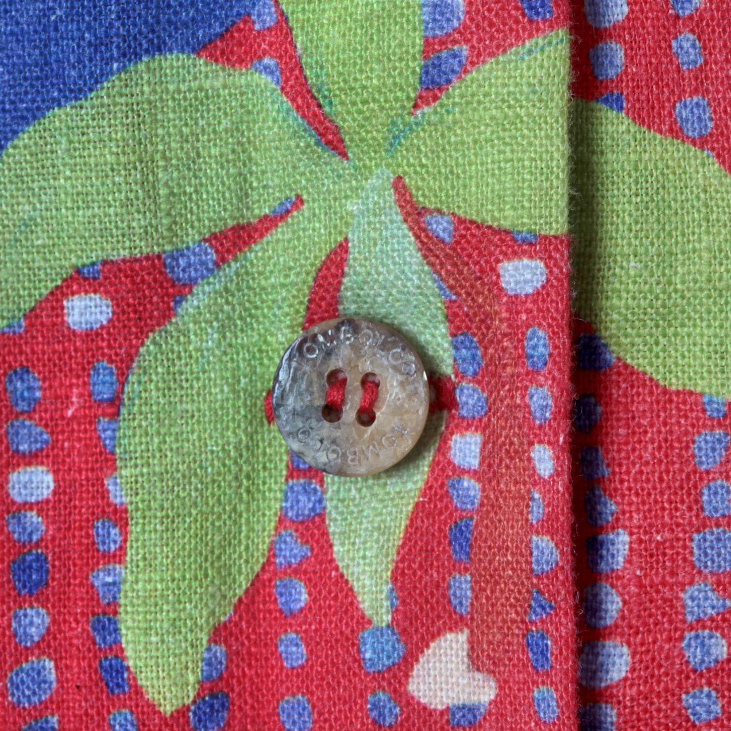 Ana Leovy x Tombolo ~ Crop Cut (Red)