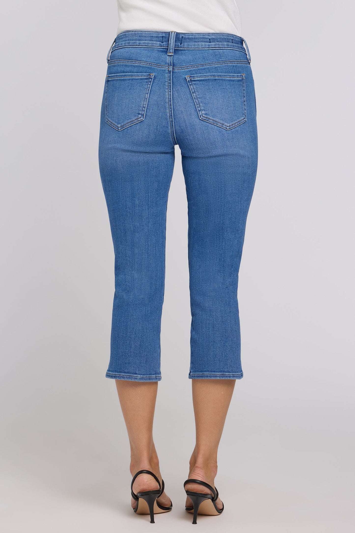 Chloe Capri Jeans - Blue Paradise