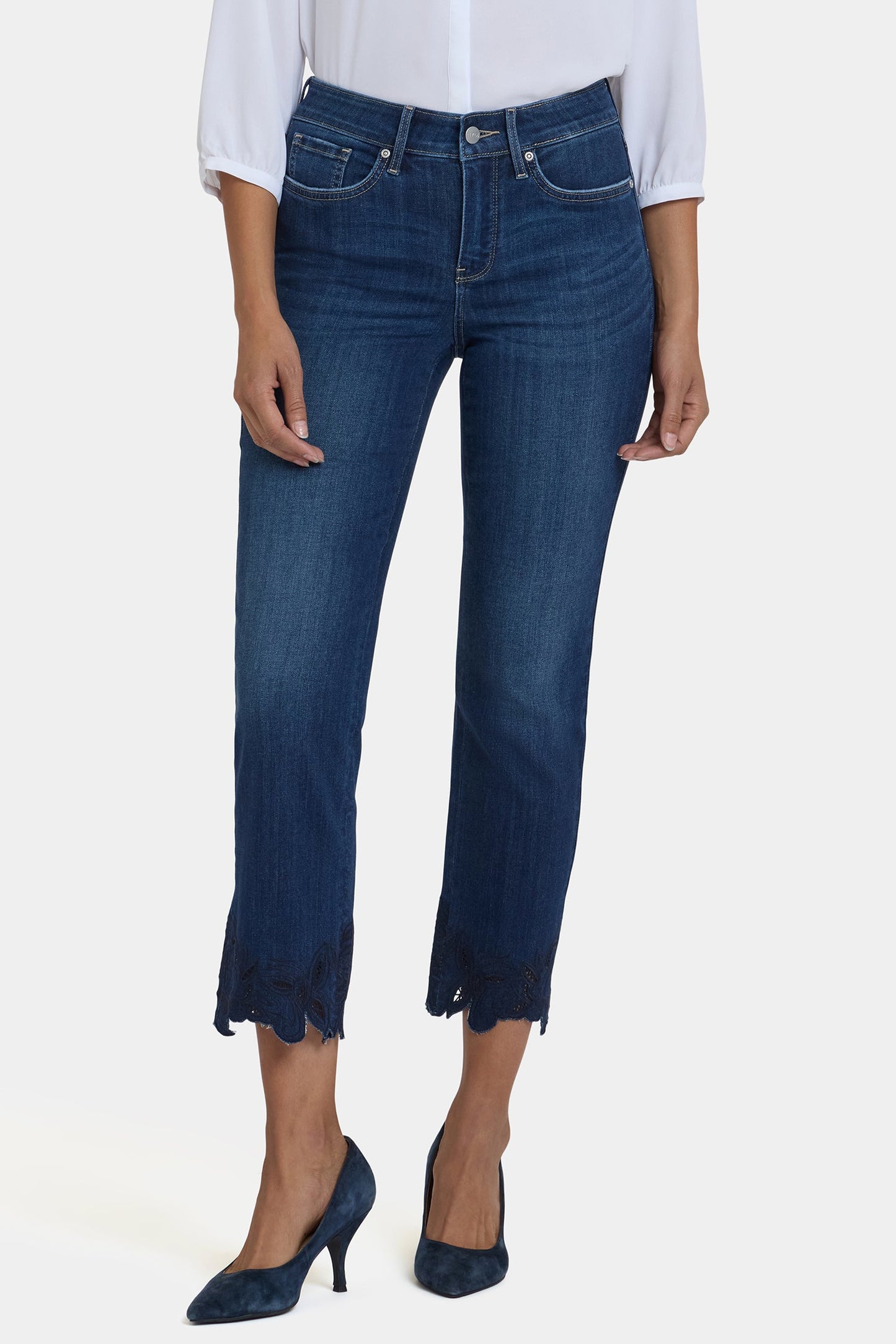 Marilyn Straight Ankle Jeans In Petite - Wonderland