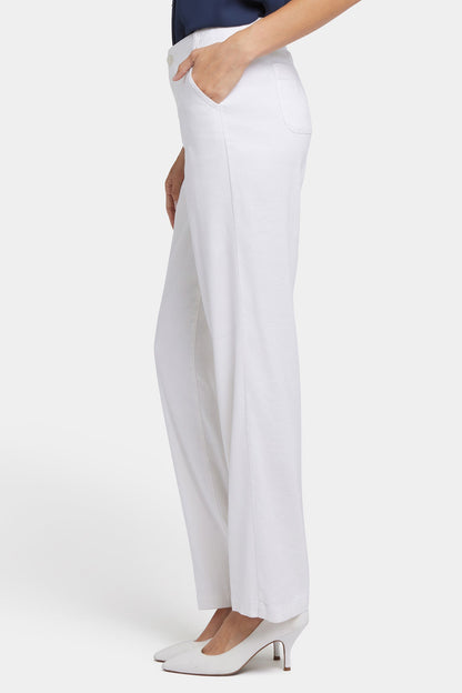 Marilyn Straight Pants In Petite - Optic White