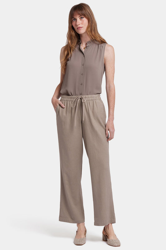 Relaxed Drawstring Pull-On Pants In Petite - Saddlewood