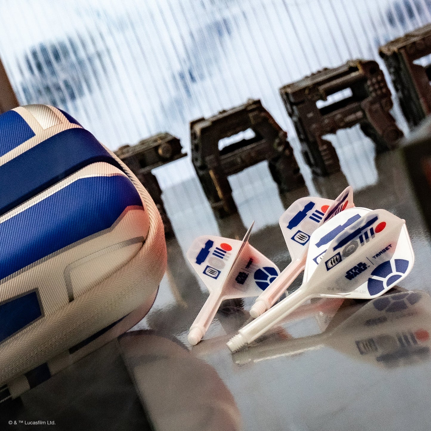 TARGET x STAR WARS - K-FLEX NO2 Shape - R2D2 - All-In-One Moulded Flights