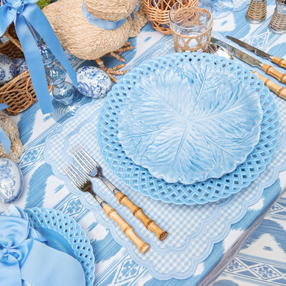Blue Serena Cabbage Dinner Plate