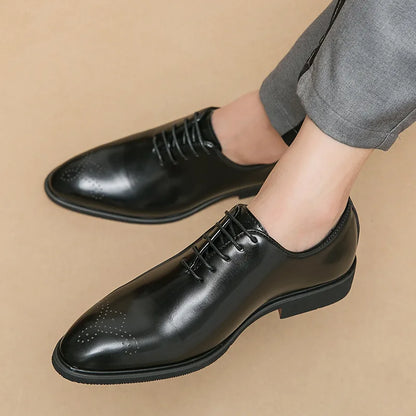 Men's Casual Leather Shoes Fashionable Simple Lace-Up Business Formal Shoes Large Size New Model Comfortable Rubber Sole