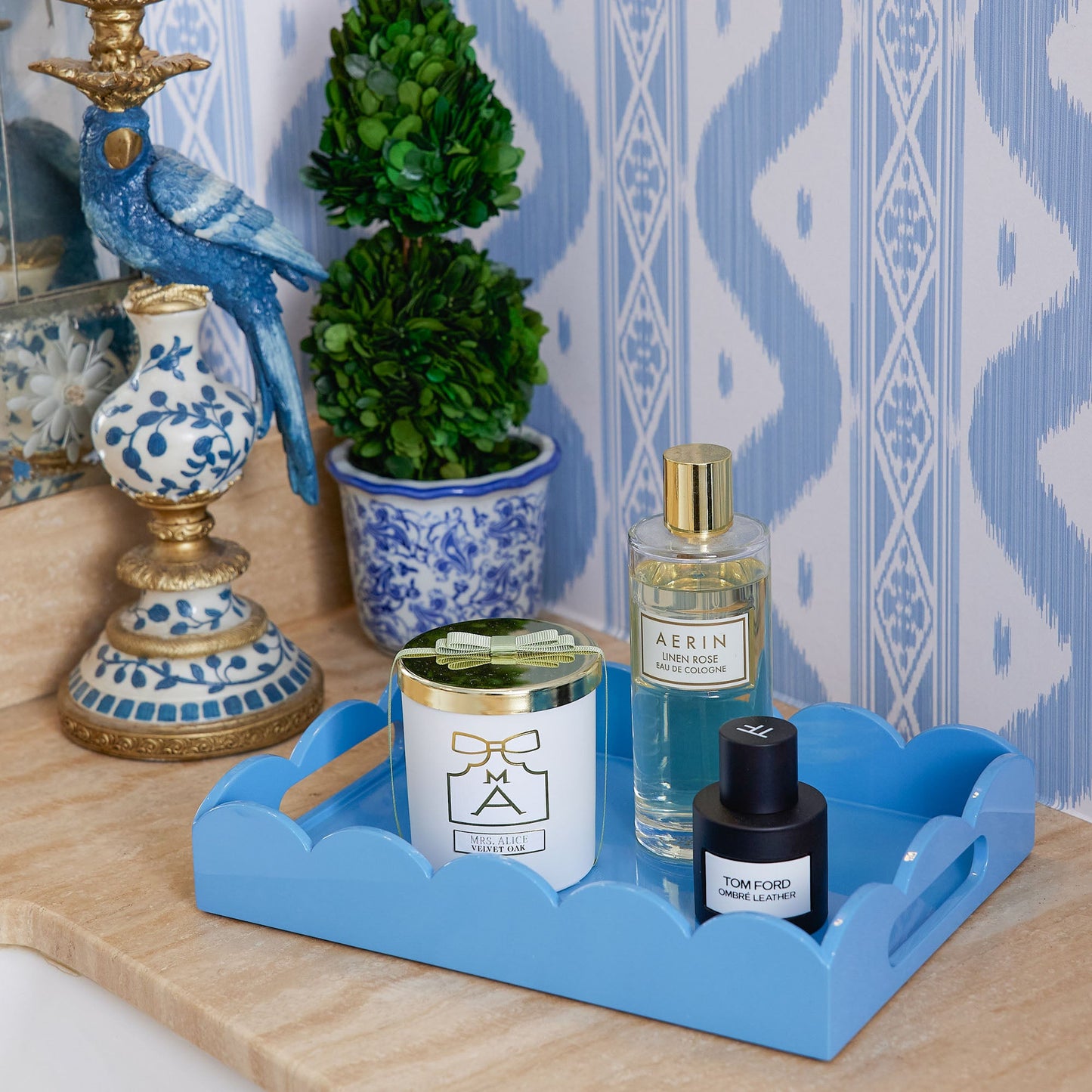 Blue Small Scalloped Lacquer Tray