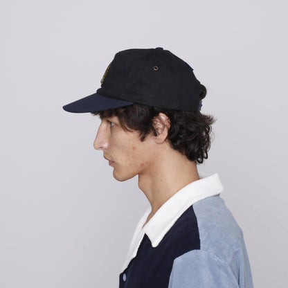 'Claws N' Roses' 7-Panel Souvenir Cap (Black / Navy)
