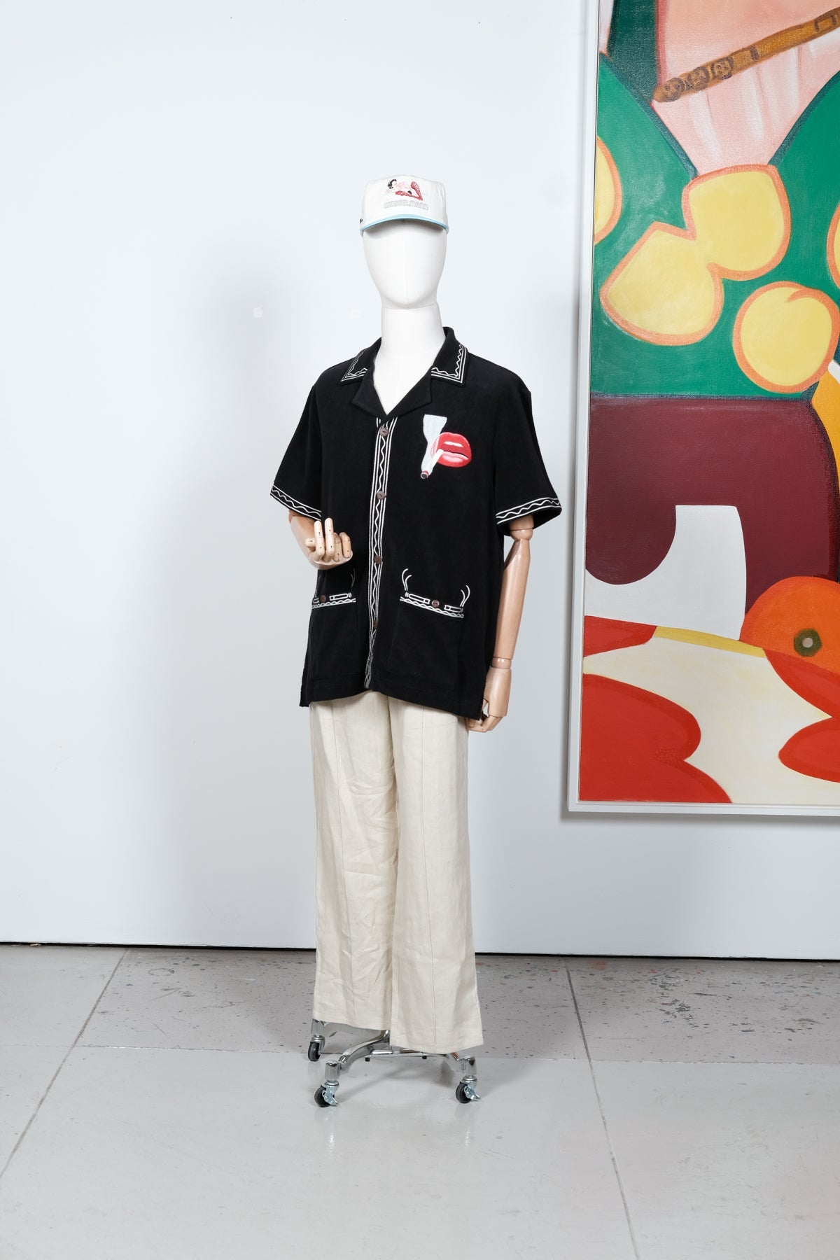'Tom Wesselmann - Smoker #1' Cabana (Black)