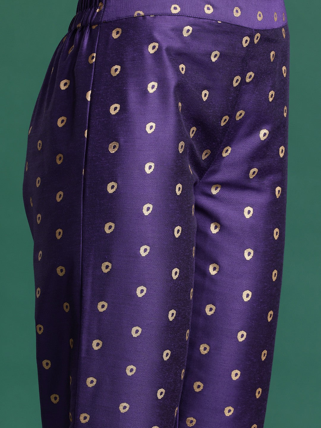 Bandhani Printed Shoulder Straps Kurta Set With Dupatta