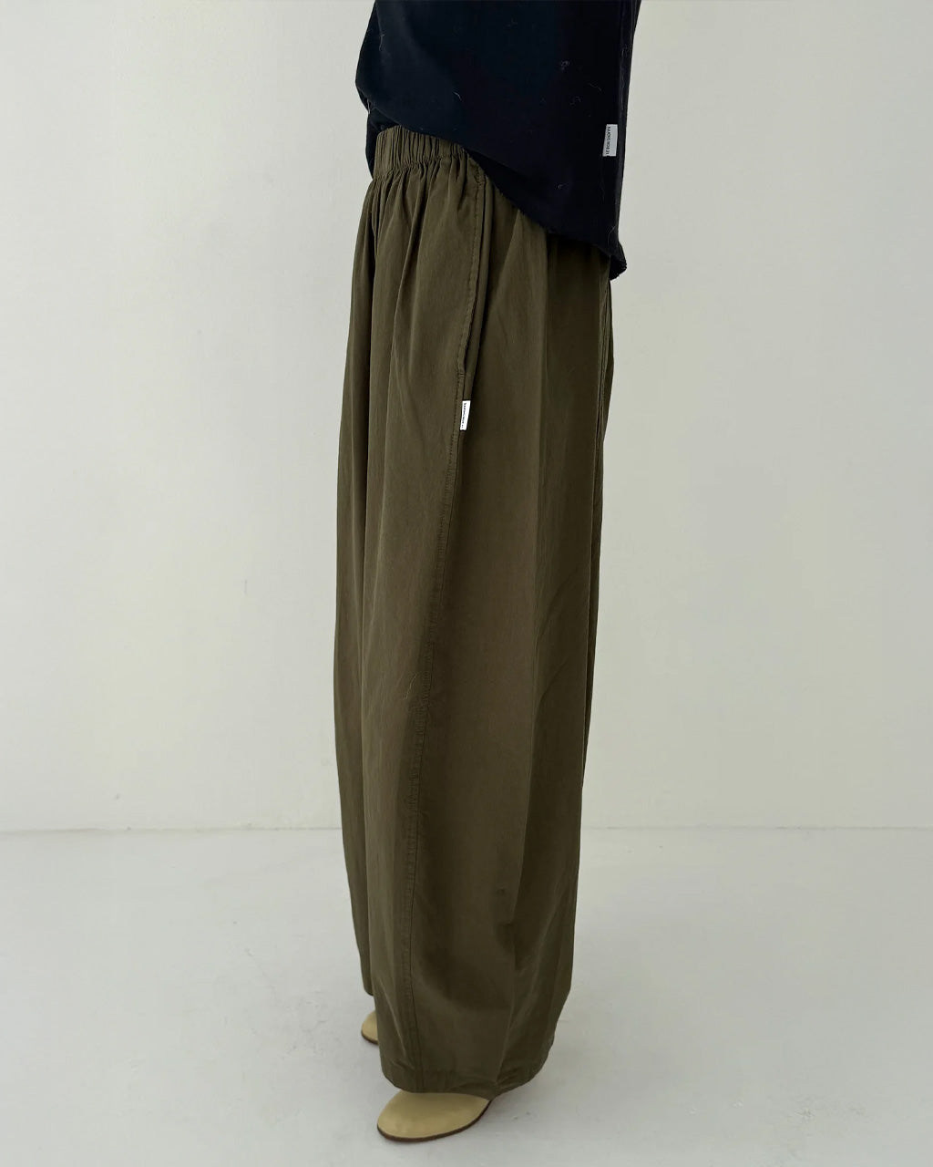 Parachute Pants - Olive