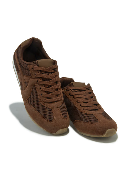 Downtown Stroll Lace Up Sneakers - Brown