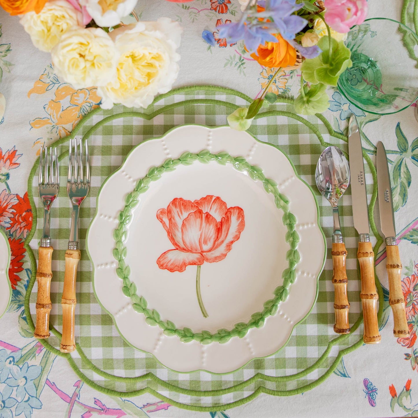 Green Laurel Tulip Dinner Plate