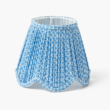 Blue Parrot Rechargeable Lamp with Blue Lotus Deep Scallopeed Shade (18cm)