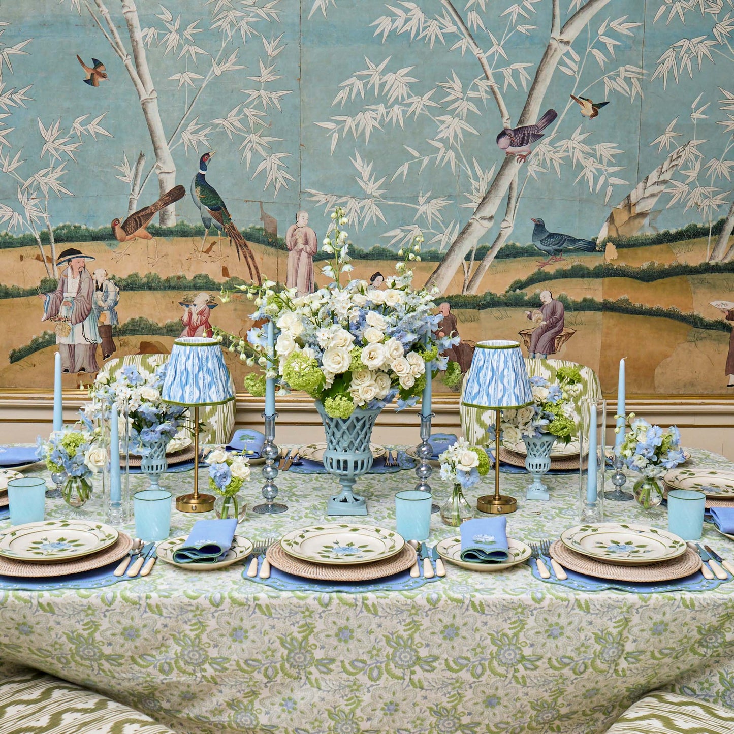 Blue Rose Bud Dinner & Starter Plates (Set of 8)