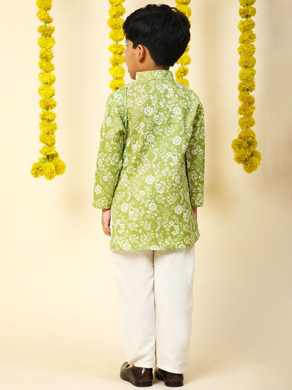 Boys Floral Printed Mandarin Collar Pure Cotton Straight Kurta with Trousers