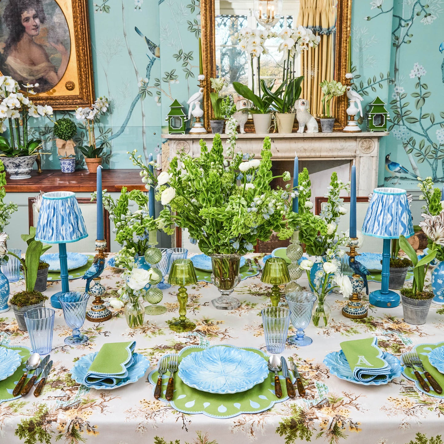 Blue Serena Cabbage Dinner Plate