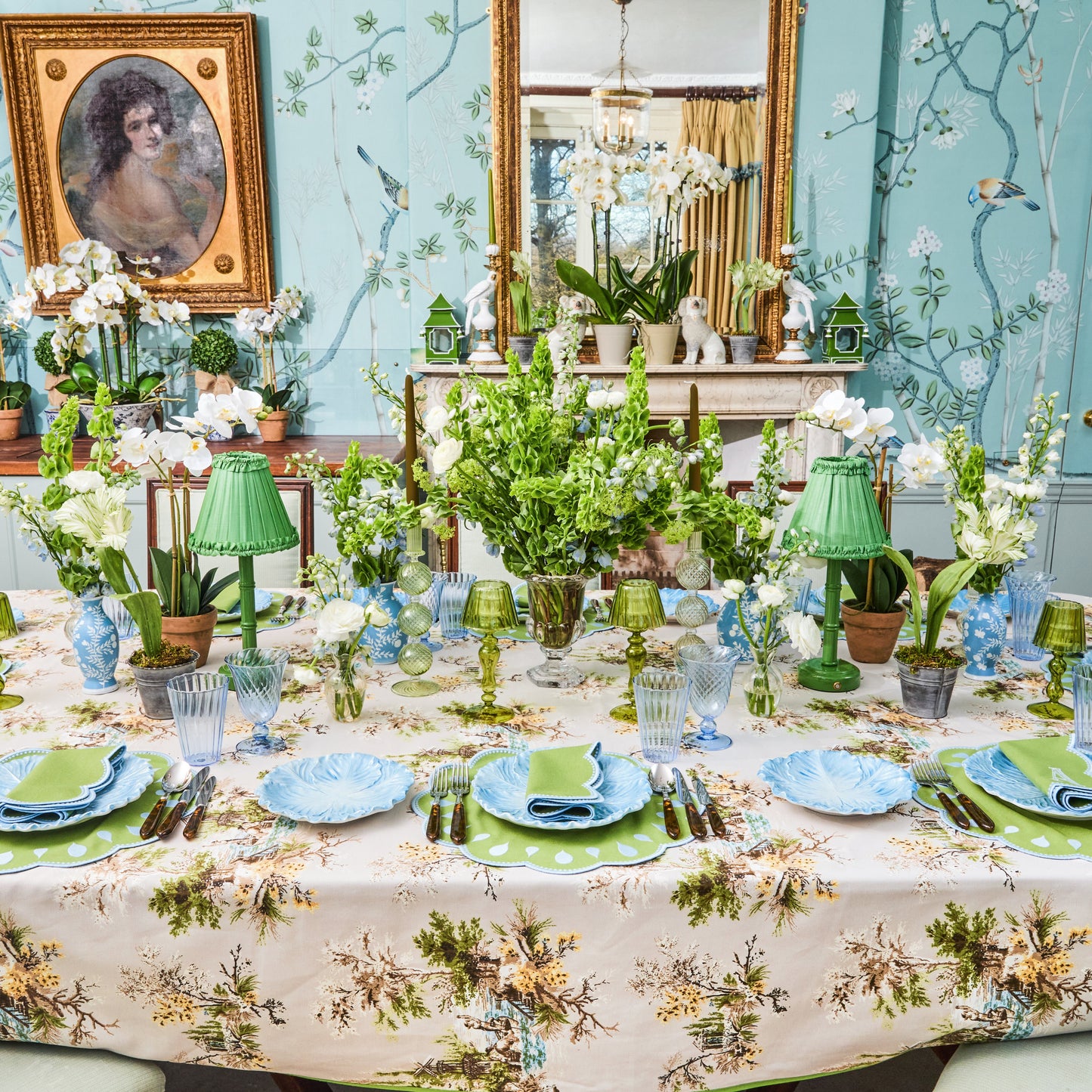Camille Olive Candlescape (Chocolate)