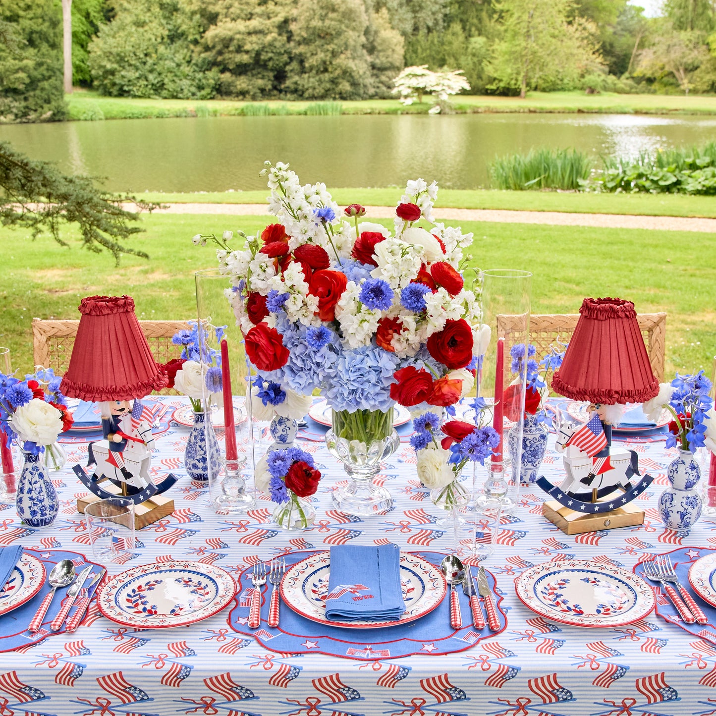 Blue & Red Josephine Dinner Plate (Set of 4)