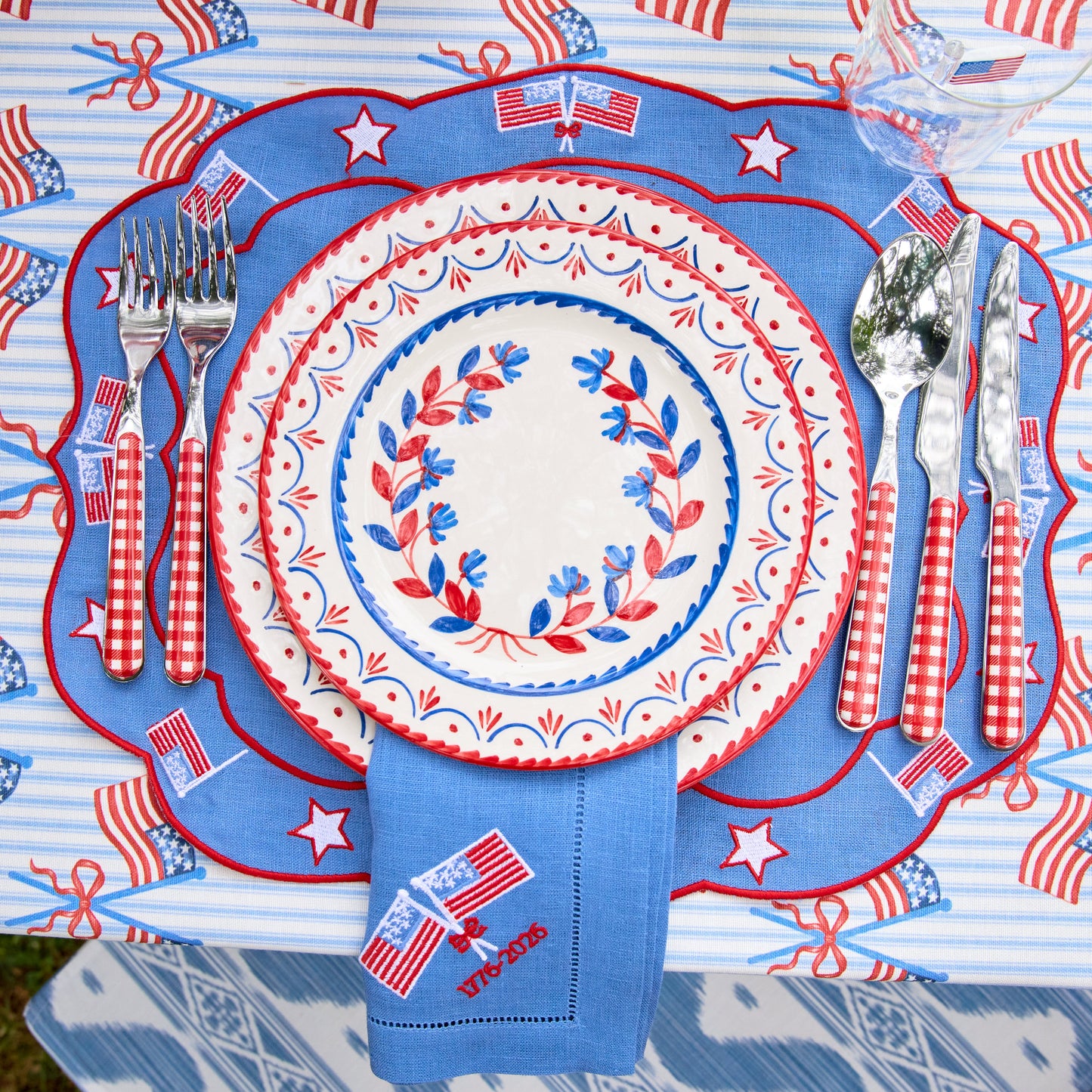 Blue & Red Josephine Dinner & Starter Plates (Set of 8)