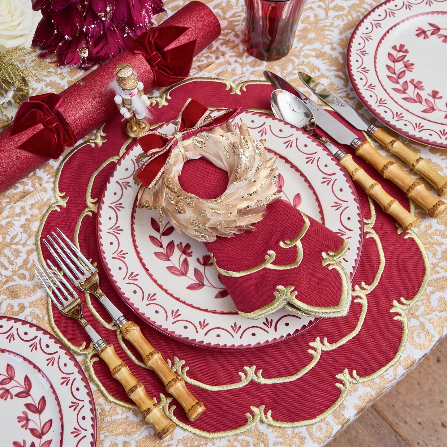 Burgundy & Gold Amanda Placemats & Napkins (Set of 4)