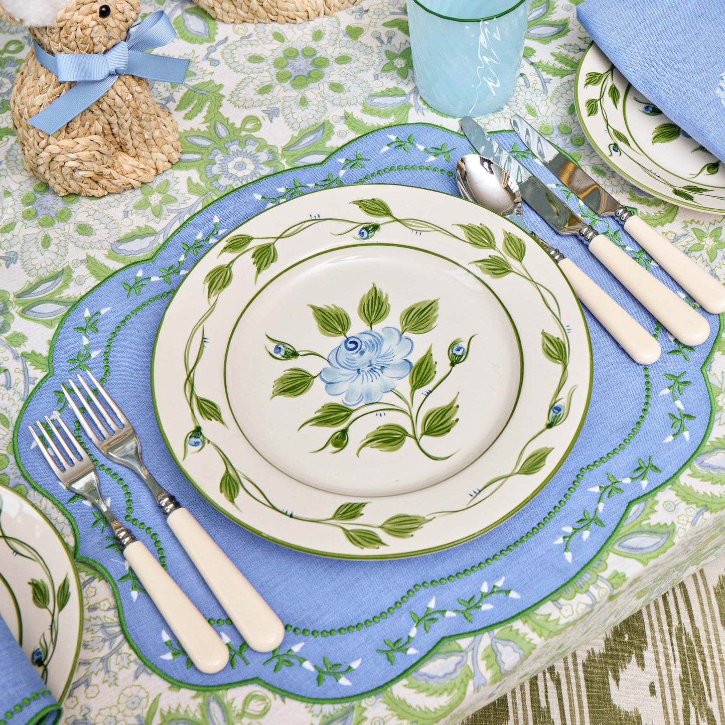 Blue Rose Bud Dinner & Starter Plates (Set of 8)