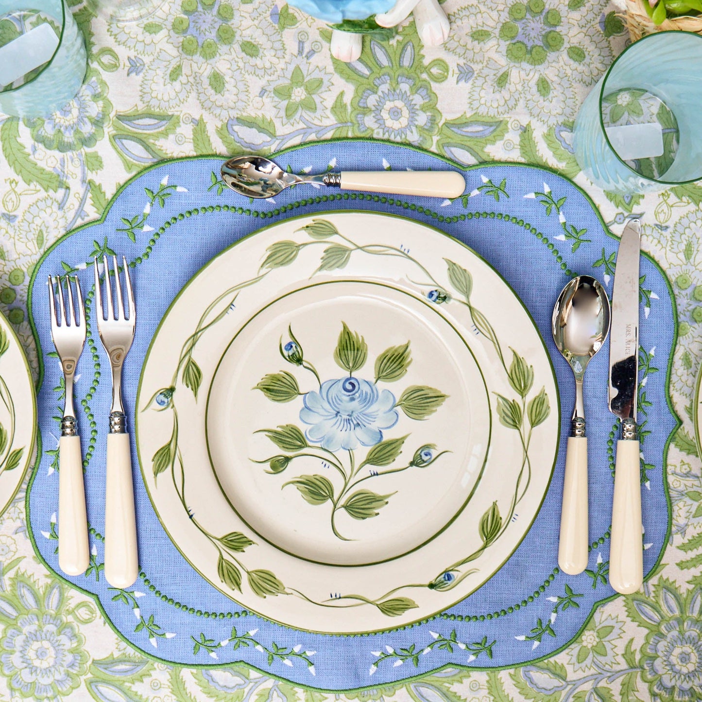 Blue Rose Bud Dinner & Starter Plates (Set of 8)