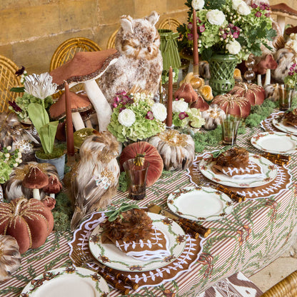 Acorn Garland Starter Plate (Set of 4)