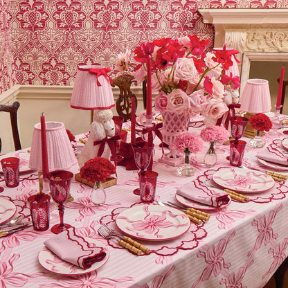 Pink & Red Lily Napkins (Set of 4)
