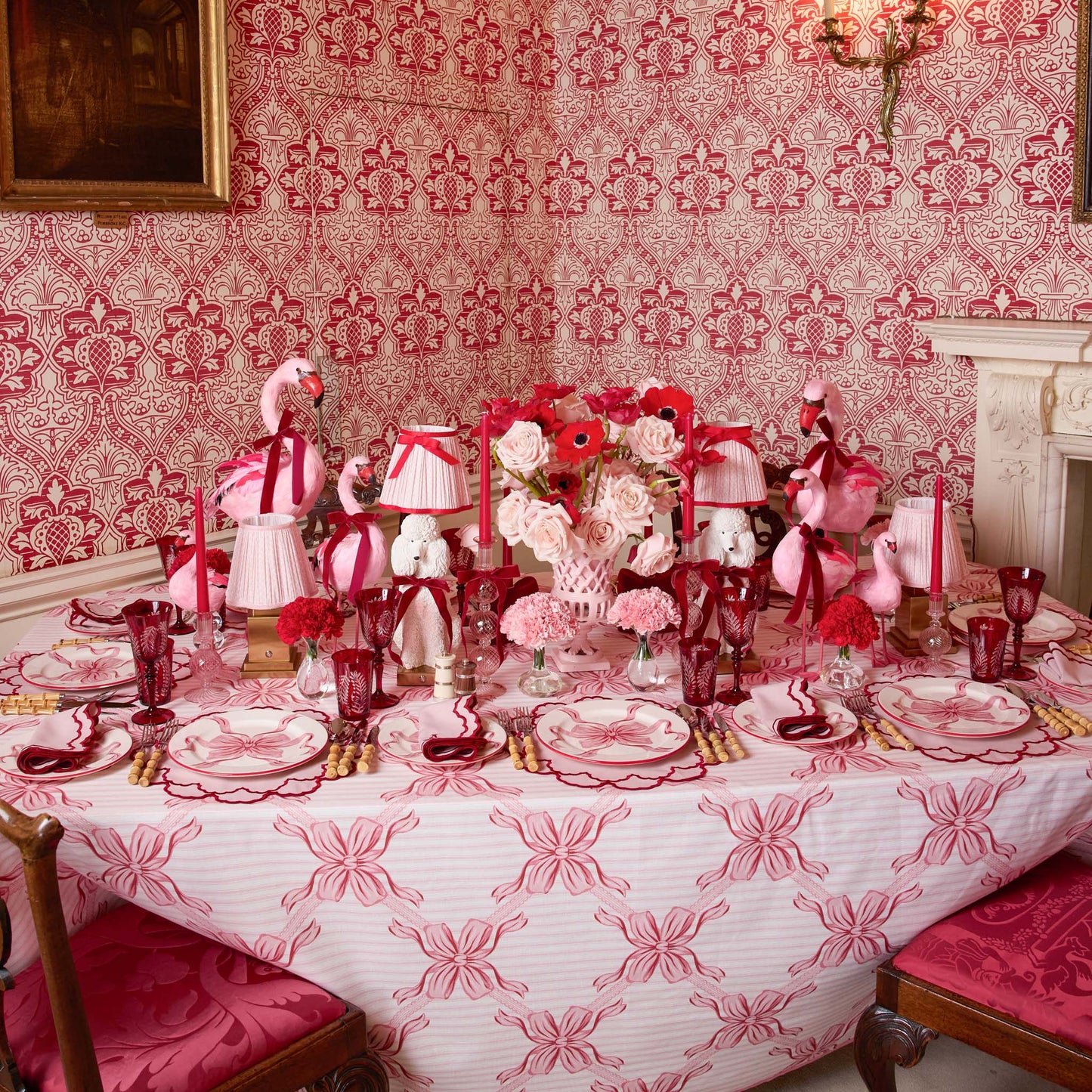 Pink & Red Lily Napkins (Set of 4)