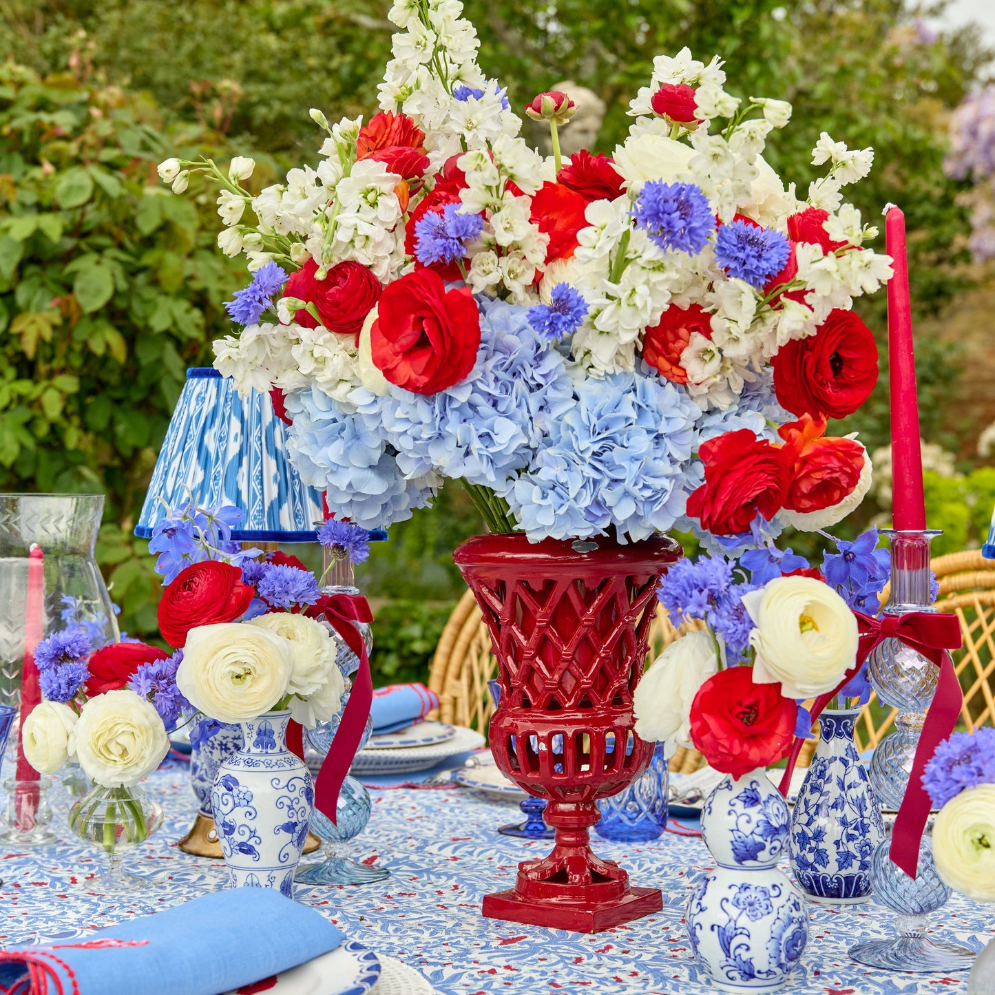 Red Small Adelaide Lattice Urn Vase