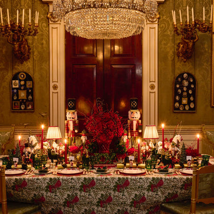 Christmas Garland Dinner & Starter Plates (Set of 8)