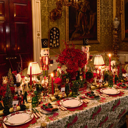 Christmas Garland Dinner & Starter Plates (Set of 8)